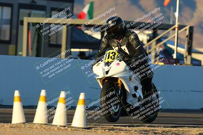 media/Dec-07-2024-CVMA (Sat) [[21c5f1ef85]]/Race 13-Amateur Supersport Middleweight/